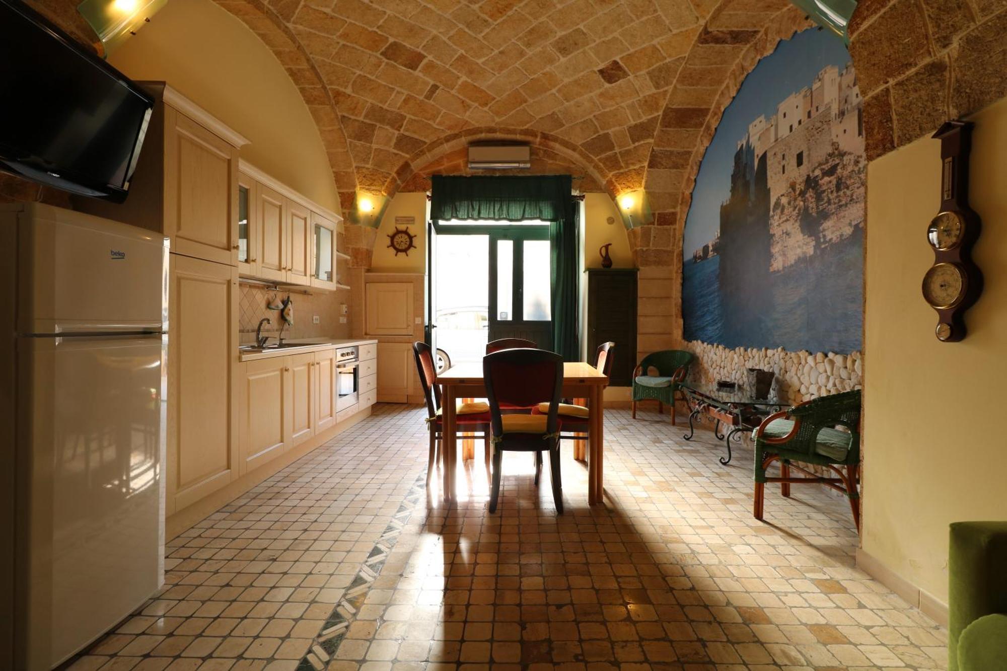 Апартаменты Mulberry House Полиньяно-а-Маре Экстерьер фото